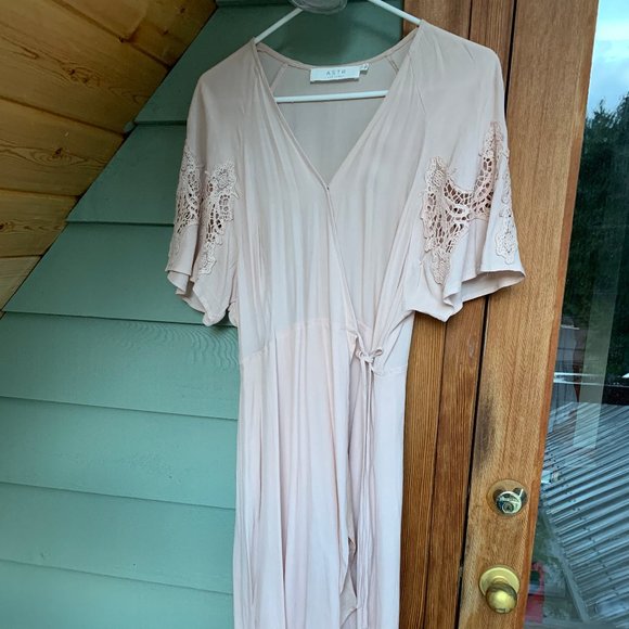 Astr Pink Wrap Dress Nordstrom - Picture 2 of 4